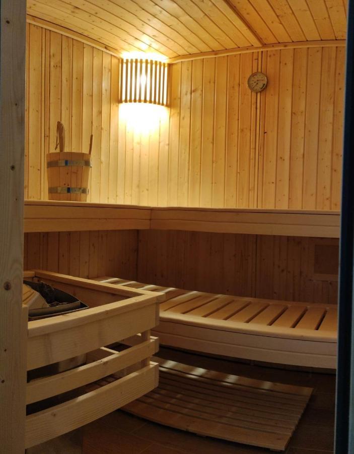 Hotel *** Nat Krynica-Zdrój Kültér fotó