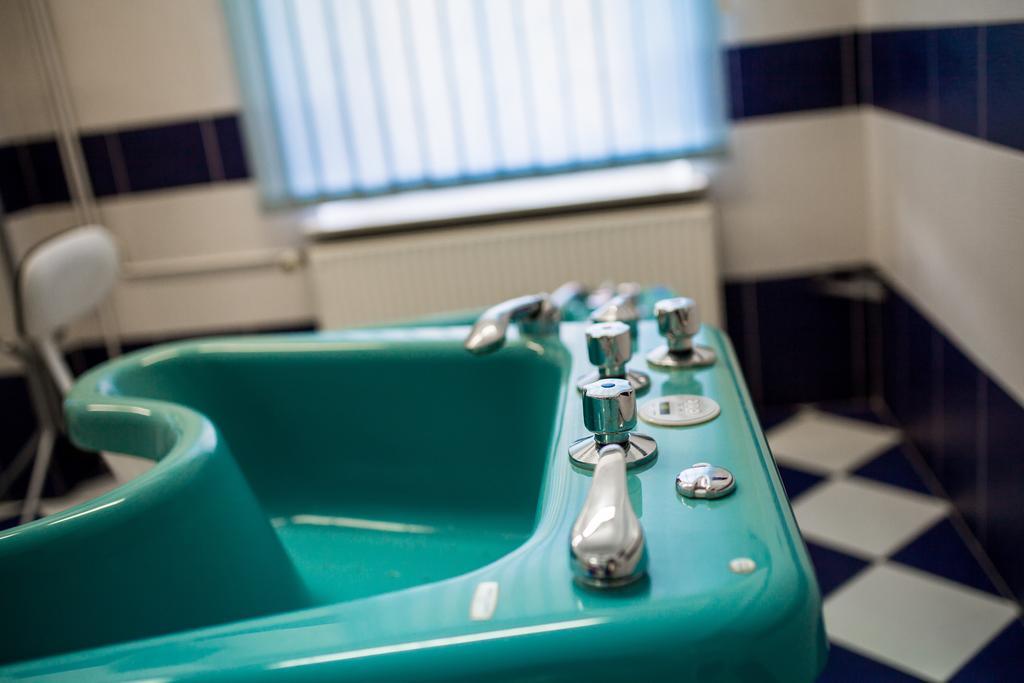 Hotel *** Nat Krynica-Zdrój Kültér fotó