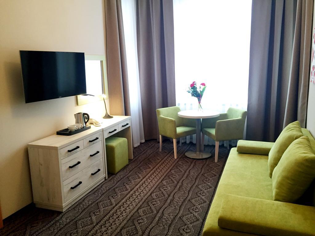 Hotel *** Nat Krynica-Zdrój Kültér fotó